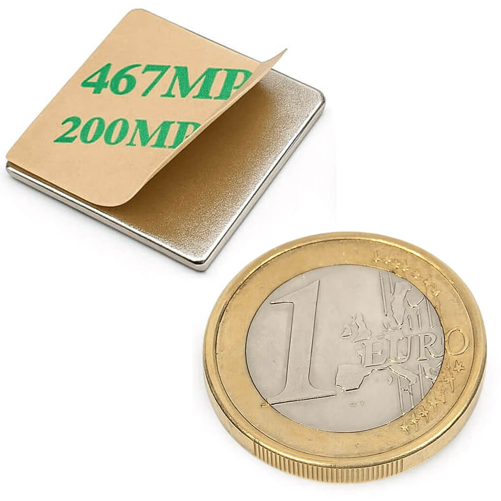 Aimant autocollant 20x20x1mm, puissance 1.1kg