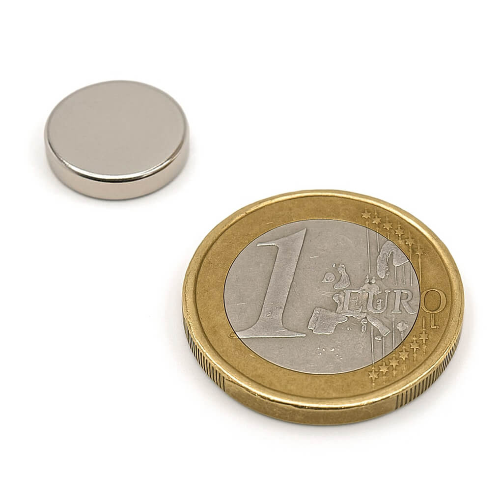 Aimant néodyme disque Ø12 x 3mm, puissance 2.40kg 80 Aimant néodyme disque Ø12 x 3mm, puissance 2.40kg
