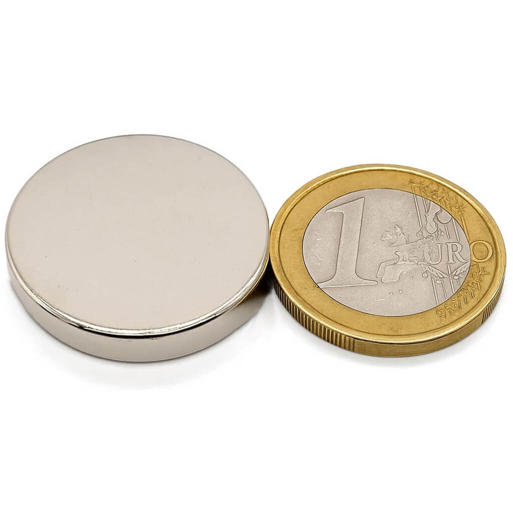 Aimant néodyme disque Ø25 x 5mm, puissance 8.3kg 98 Aimant néodyme disque Ø25 x 5mm, puissance 8.3kg