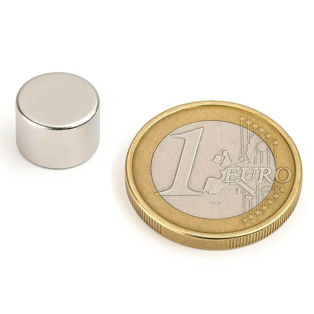Aimant néodyme disque Ø12 x 8mm, puissance 4.80kg 82 Aimant néodyme disque Ø12 x 8mm, puissance 4.80kg