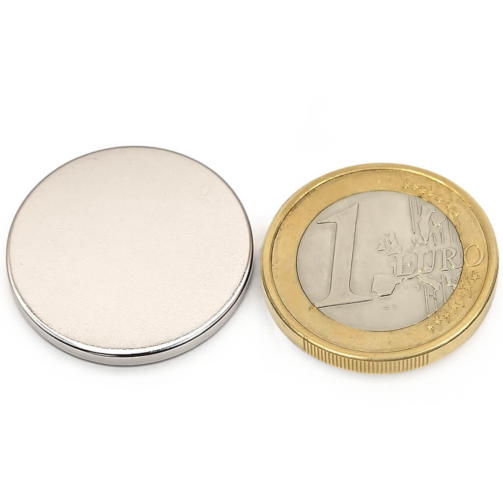 Aimant néodyme disque Ø25 x 2mm, puissance 3.1kg 97 Aimant néodyme disque Ø25 x 2mm, puissance 3.1kg