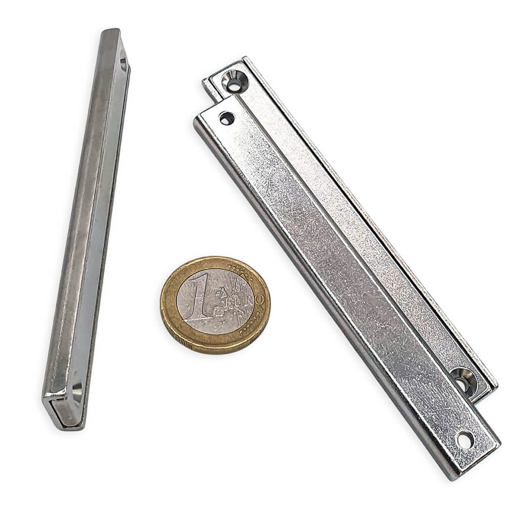 Aimant néodyme rectangulaire 100x13.5mm avec trou de fixation, puissance 36kg 56 Aimant néodyme rectangulaire 100x13.5mm avec trou de fixation, puissance 36kg