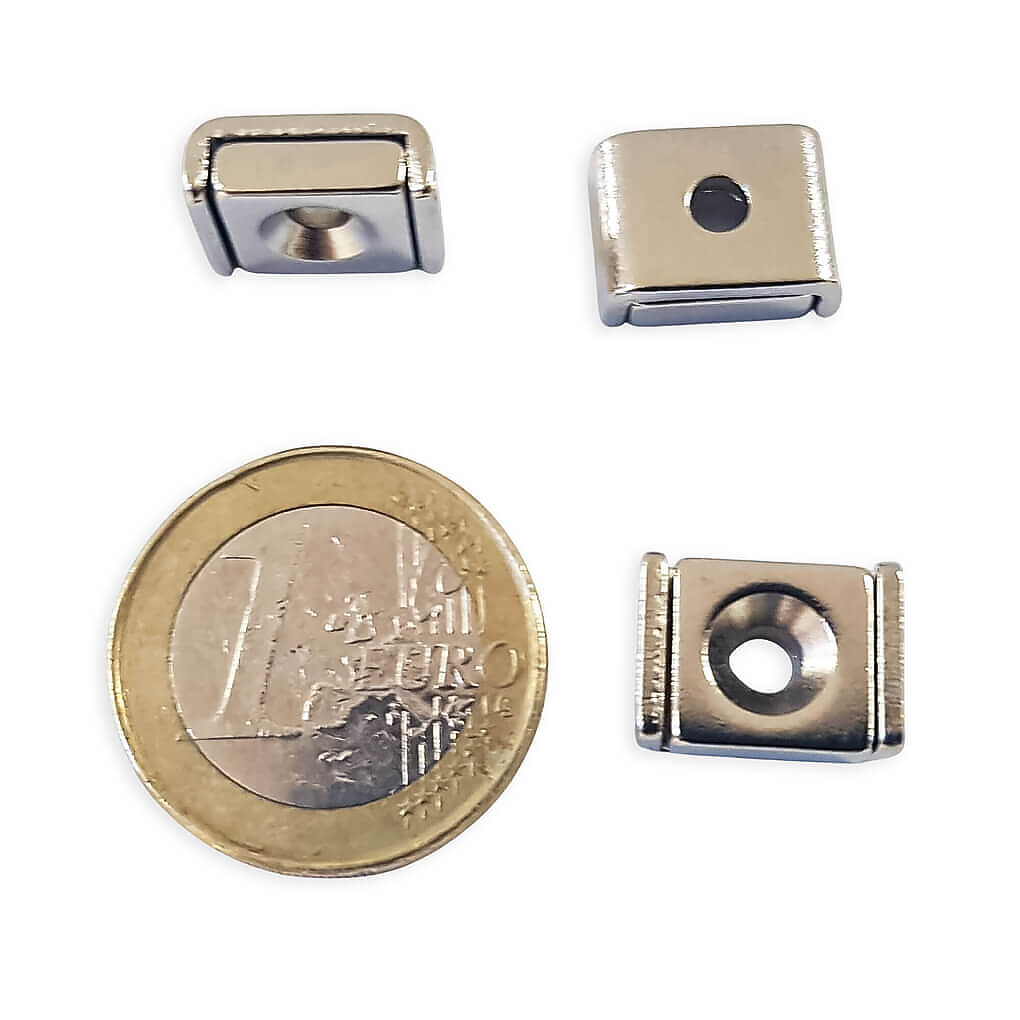 Aimant néodyme rectangulaire 10x13.5mm avec trou de fixation, puissance 4kg 51 Aimant néodyme rectangulaire 10x13.5mm avec trou de fixation, puissance 4kg