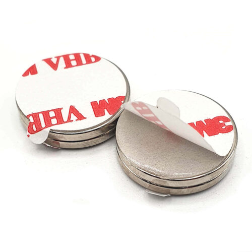Aimant autocollant ⌀20x1mm, puissance 1.1kg