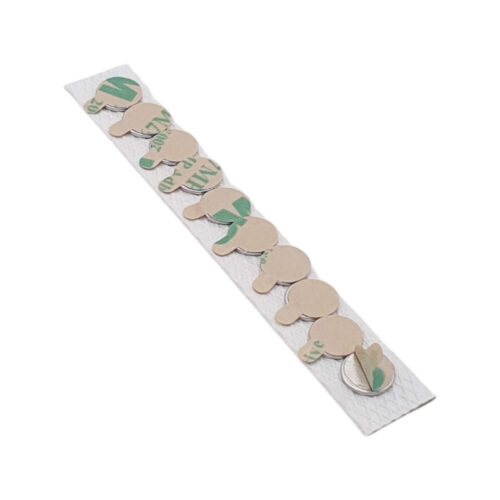 Aimant autocollant ⌀20x1mm, puissance 1.1kg