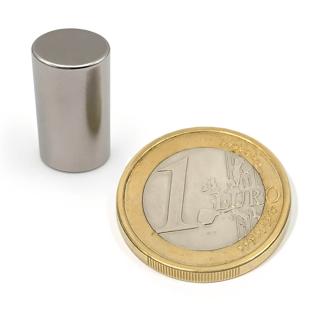 Aimant néodyme disque Ø10 x 18mm, puissance 4.08kg 77 Aimant néodyme disque Ø10 x 18mm, puissance 4.08kg
